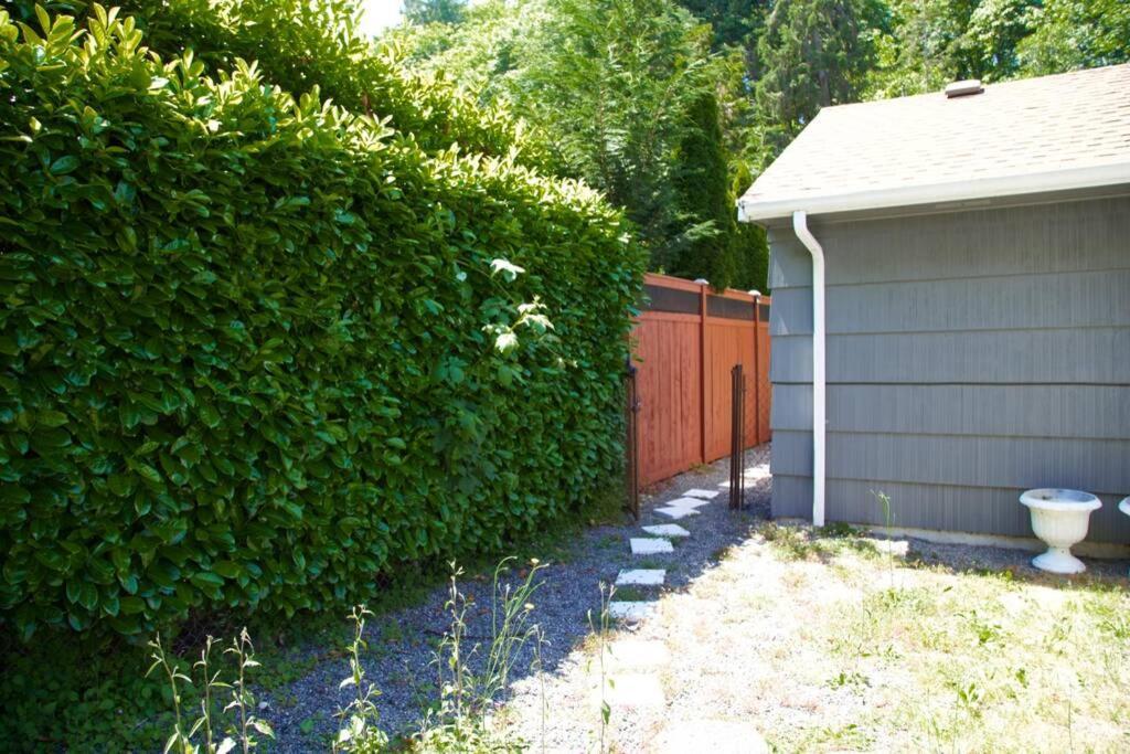 Private Seattle Getaway Home Near Lake Washington! Exterior photo